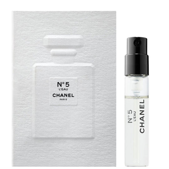 Chanel N°5 L’EAU Eau de Parfum Mini Spray – 0.05 FL OZ / 1.5 ML